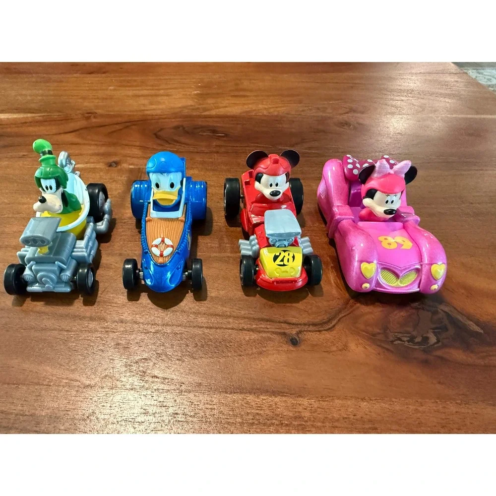 Disney Just Play Mickey Roadster Racers Toy Car Lot Mickey Minnie Goofy 3pc